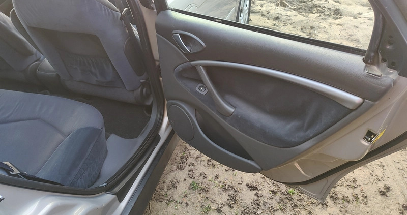 Citroen C5 cena 3999 przebieg: 243000, rok produkcji 2003 z Dobrzany małe 497
